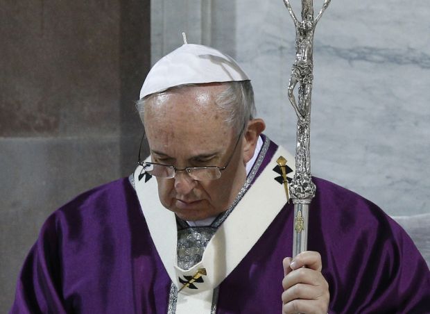 Pope Francis celebrates Ash Wednesday Mass at the Basilica of Santa Sabina in Rome Feb. 18. (CNS photo/Paul Haring) See POPE-ASHES Feb. 18, 2015.