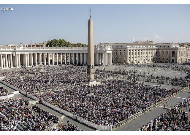 pope-francis-filcatholic-angelus