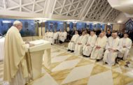 Pope: overcome spiritual desolation through prayer, not pills or drink