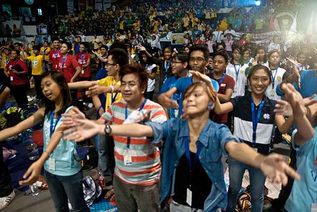 local-world-youth-day-ateneo-roy-lagarde-20130727-003