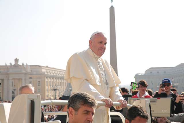 Pope_Francis_at_the_general_audience_in_St_Peters_Square_on_March_30_2016_CNA_Daniel_Ibanez_CNA