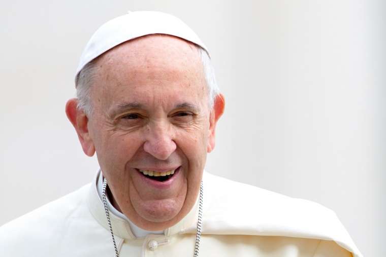 Pope Francis in St. Peter's Square May 22, 2018. Credit: Daniel Ibanez/CNA.