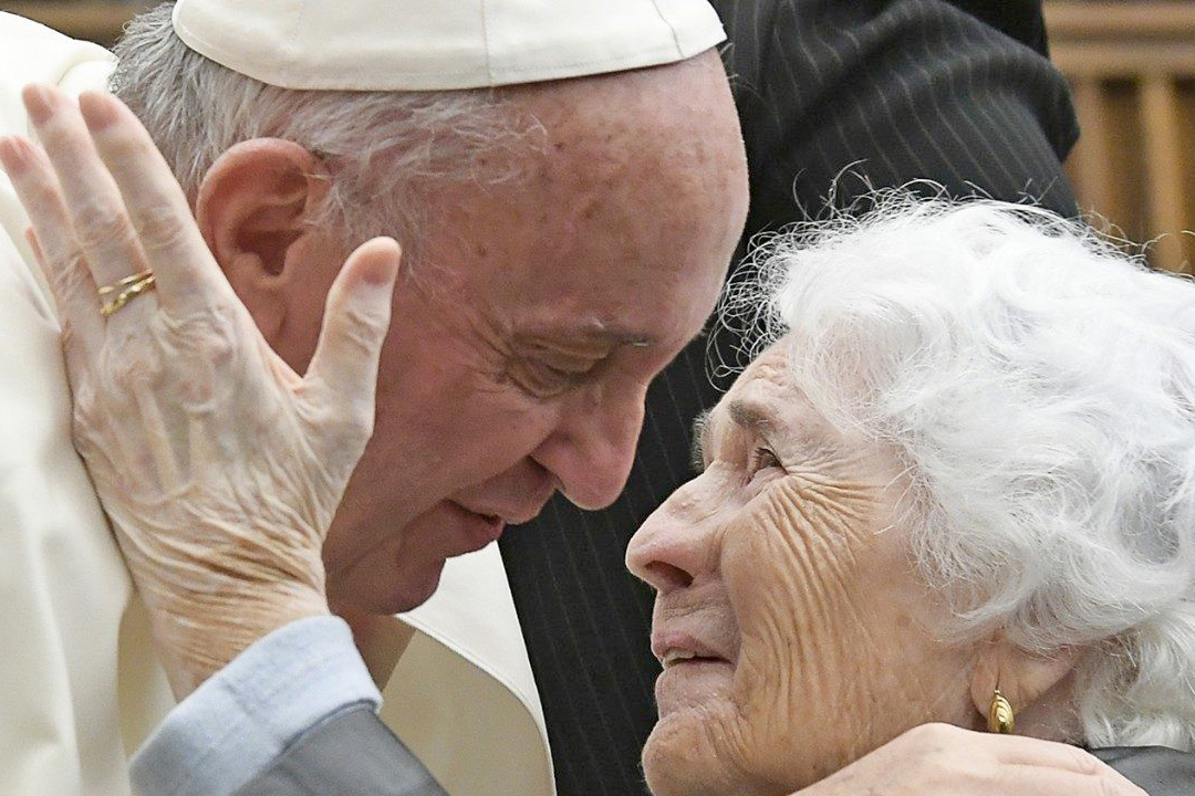 Pope Francis proclaims World Day for Grandparents and the Elderly
