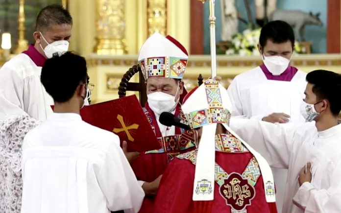 New bishop of Malaybalay in southern Philippines installed