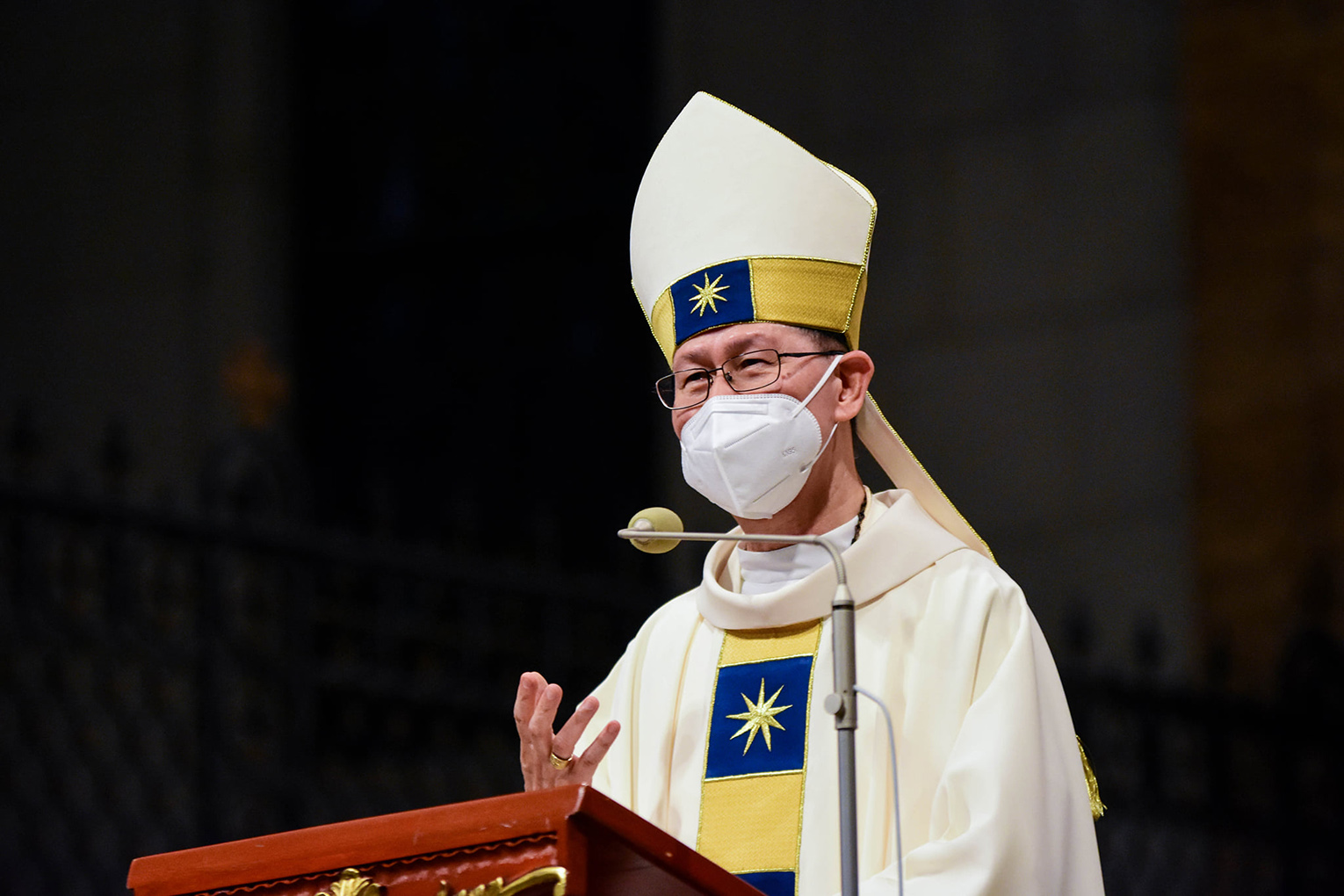 Cardinal Tagle: Evangelization isn’t complicated, it’s ‘a conversation about Jesus’