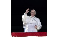 Pope says slain nuns are modern-day martyrs