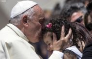 Pope: ‘recognize the Lord in refugees, the poor, the disabled’