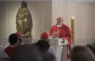 Pope Francis: Gospel must be proclaimed with humility